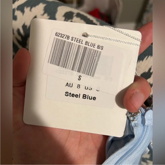 Selfie Leslie mini wrap dress - Picture 3 of 7